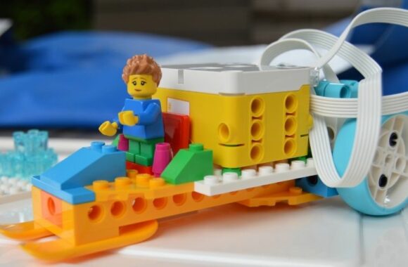 Feriencamp Clever Coding mit LEGO Spike Essential