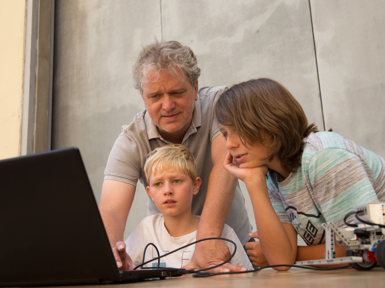 Robotik mit LEGO Mindstorms